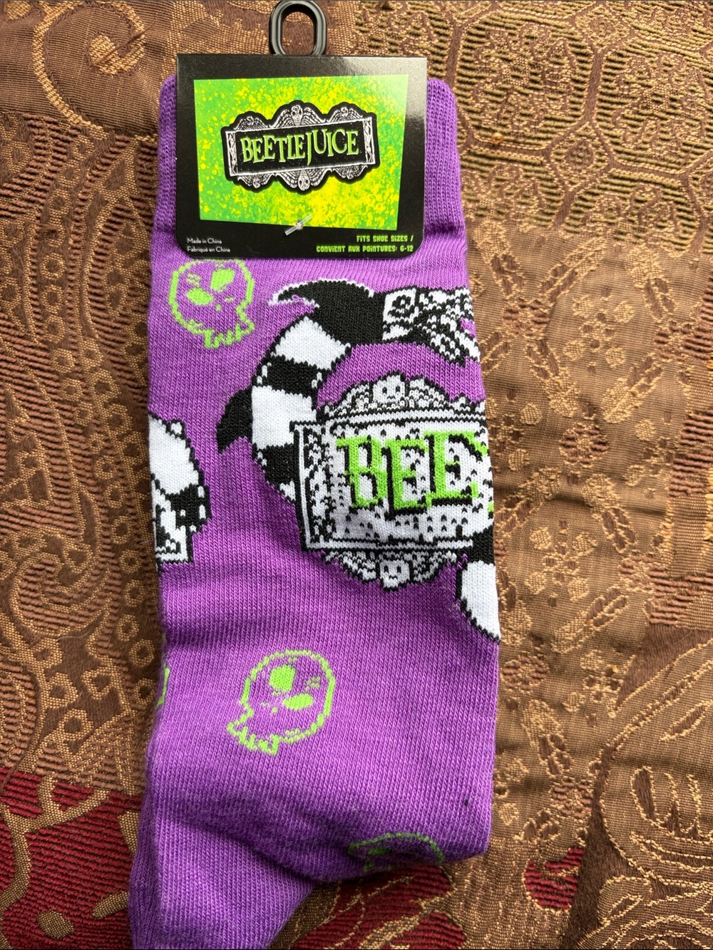 HALLOWEEN socks-nightmare before Christmas,chucky, beetlejuice, nightmare on elm - Picture 2 of 5